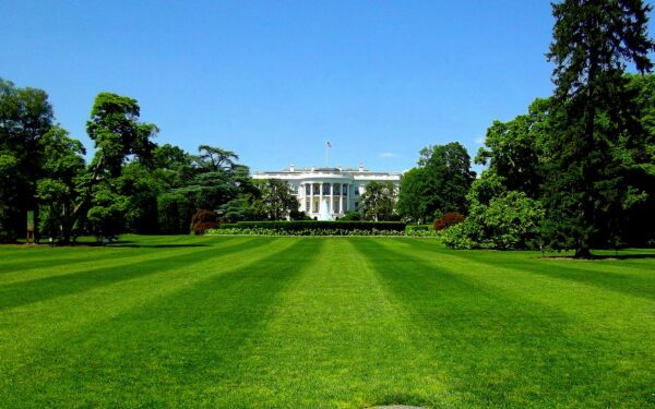 Exterior of White House and lawn.